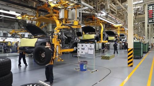 錨定現(xiàn)代化 改革再深化 重慶長安汽車與紡織品研發(fā)的協(xié)同發(fā)展