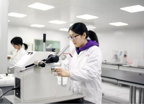 盛虹集團(tuán) 以創(chuàng)新研發(fā)踐行長(zhǎng)三角一體化，連續(xù)兩天獲《新聞聯(lián)播》點(diǎn)贊